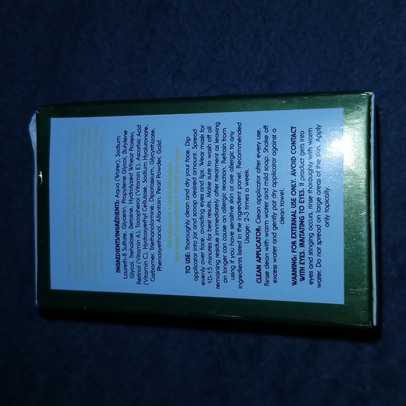 Global Beauty Care Gold Mask with Applicator - Picture 2 of 3